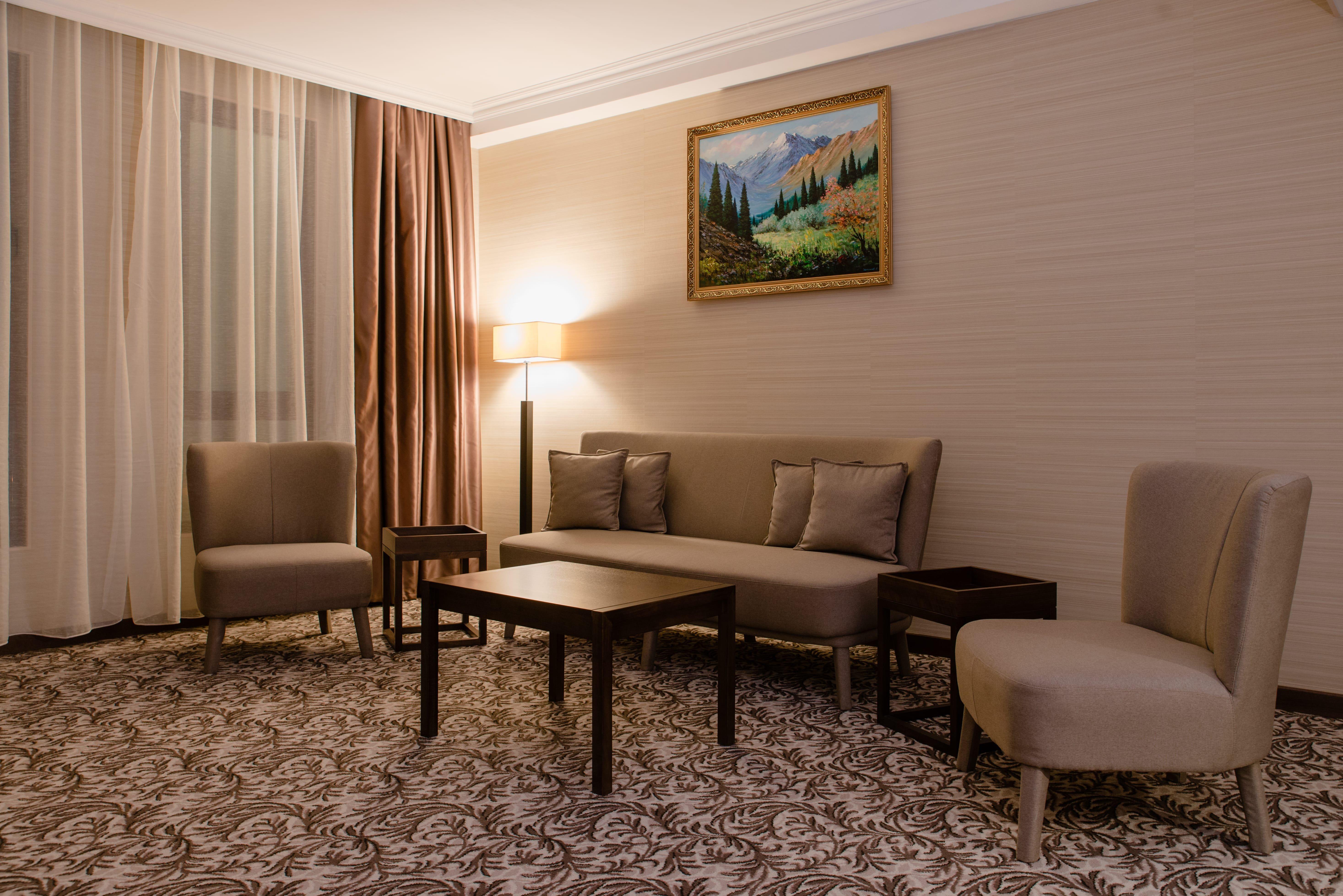 Holiday Inn Aktau By Ihg Extérieur photo