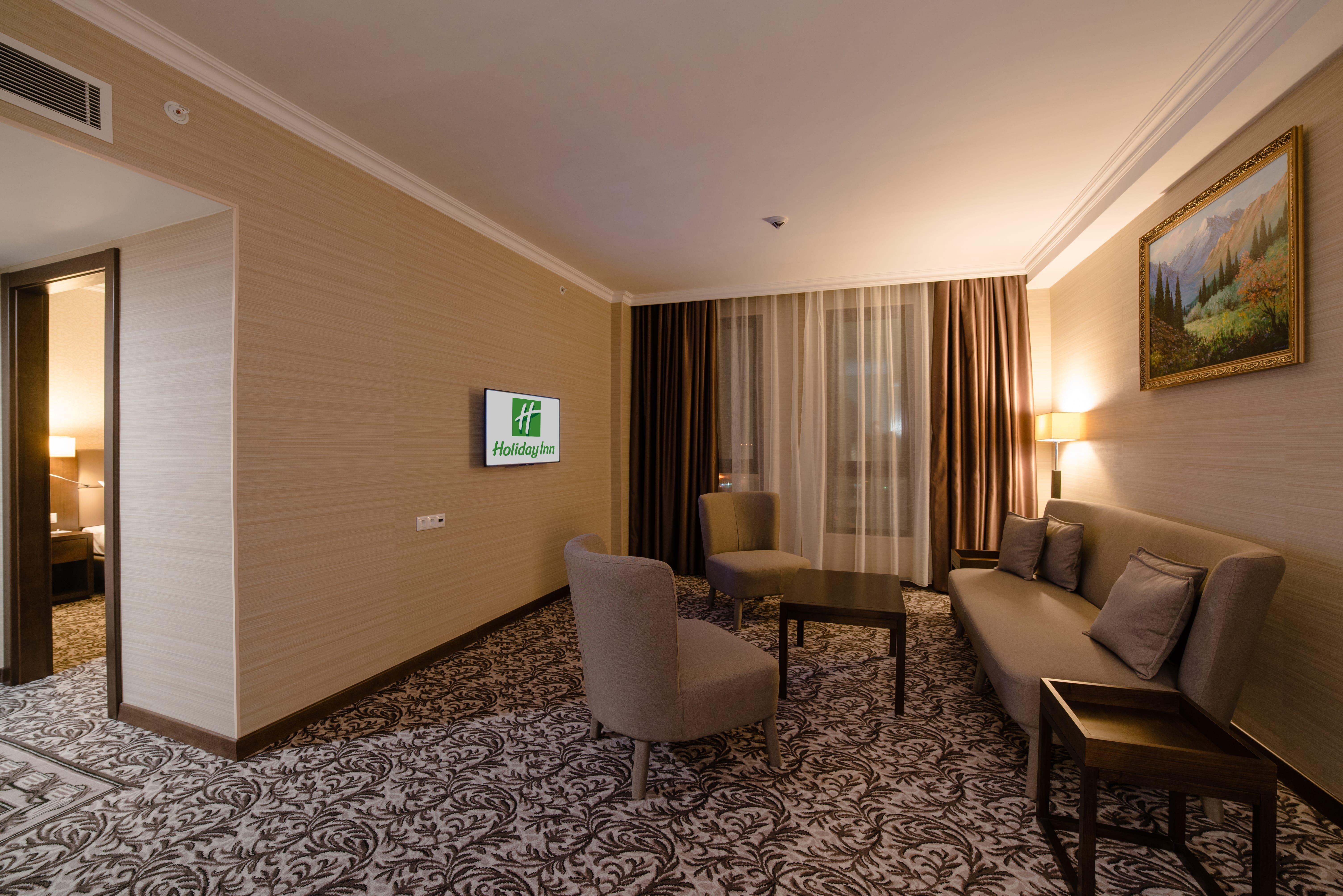 Holiday Inn Aktau By Ihg Extérieur photo