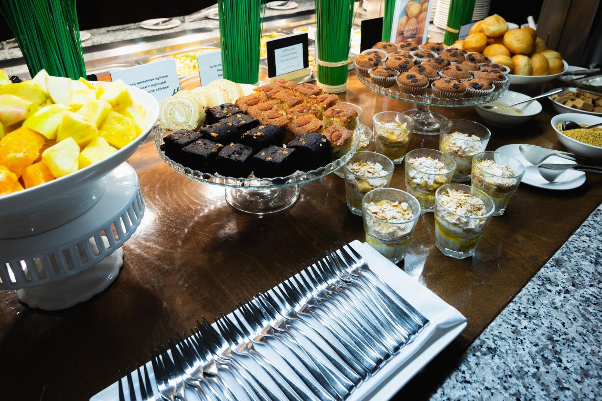 Holiday Inn Aktau By Ihg Extérieur photo