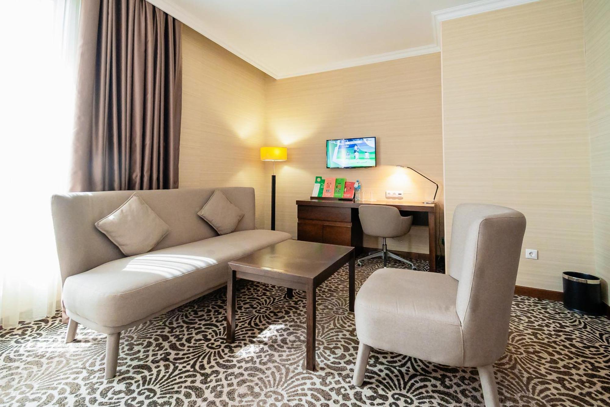 Holiday Inn Aktau By Ihg Extérieur photo